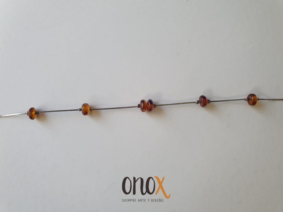 Pulsera de ámbar en plata