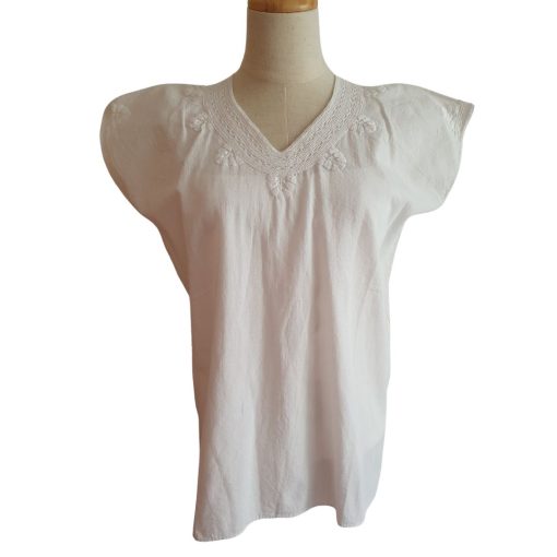 Blusa bordada a mano manga corta totalmente blanca. Talla 32-34 (Mediana)