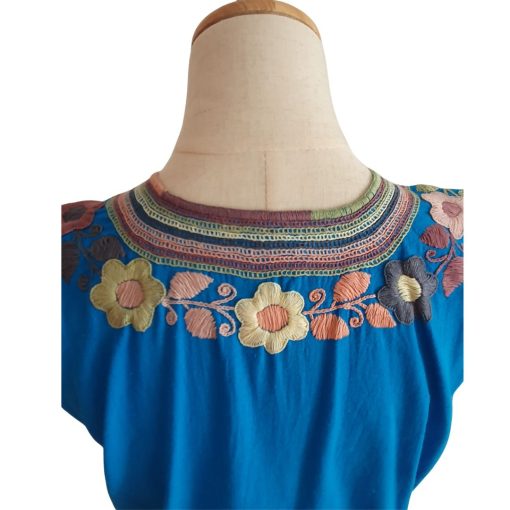 Blusa bordada a mano manga corta. Talla 32-34 (Mediana) - Imagen 6